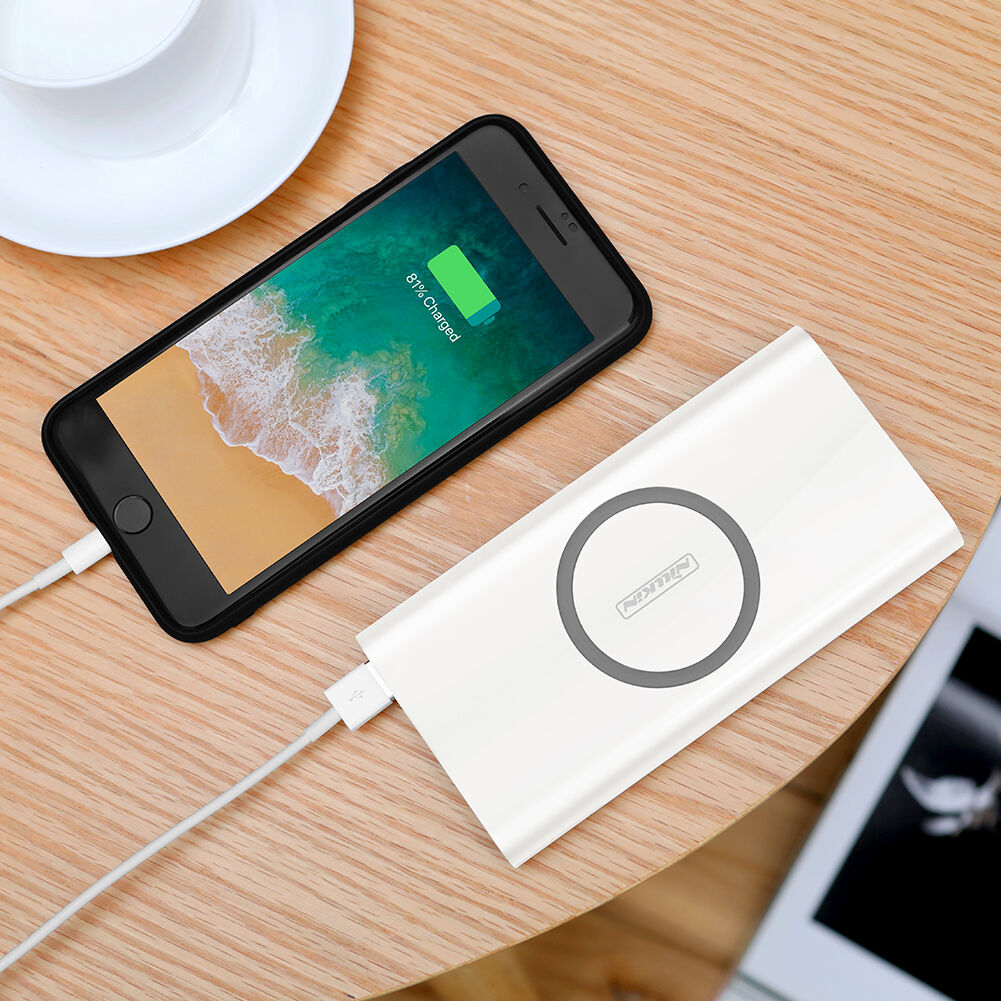 NILLKIN powerbanka 10000mAh s bezdrátovým nabíjením - bílá