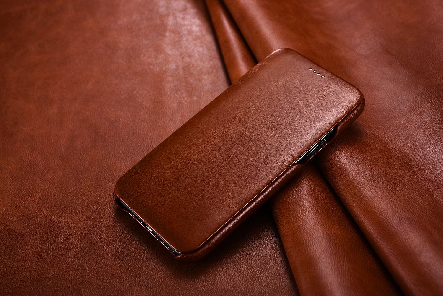 Icarer kožené flipové pouzdro pro iPhone 11 Pro Max - kakaově hnědé