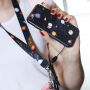 Kryt pro iPhone 6 / 6S s popruhem - kočky ve vesmíru