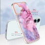 Mramorový ochranný kryt pro iPhone 16 - růžovofialový