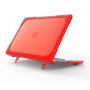Nárazuvzdorný kryt s vyklápěcími nožičkami pro MacBook Pro 13" (A2251 / A2289 / A2338) - červený