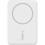 BELKIN Boost Charge bezdrátová MagSafe powerbanka - 2 500 mAh - bílá