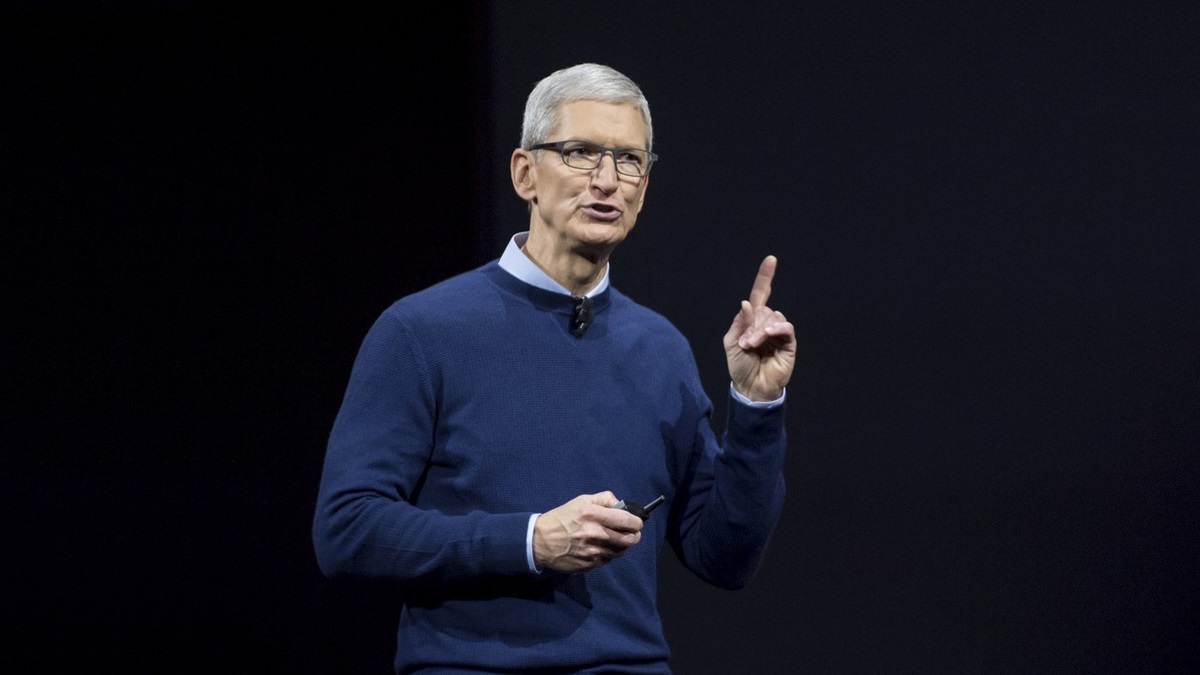 Apple podal k zisteným výsledkom pohotové vysvetlenie, a za svojimi praktikami si pevne stojí Tim Cook