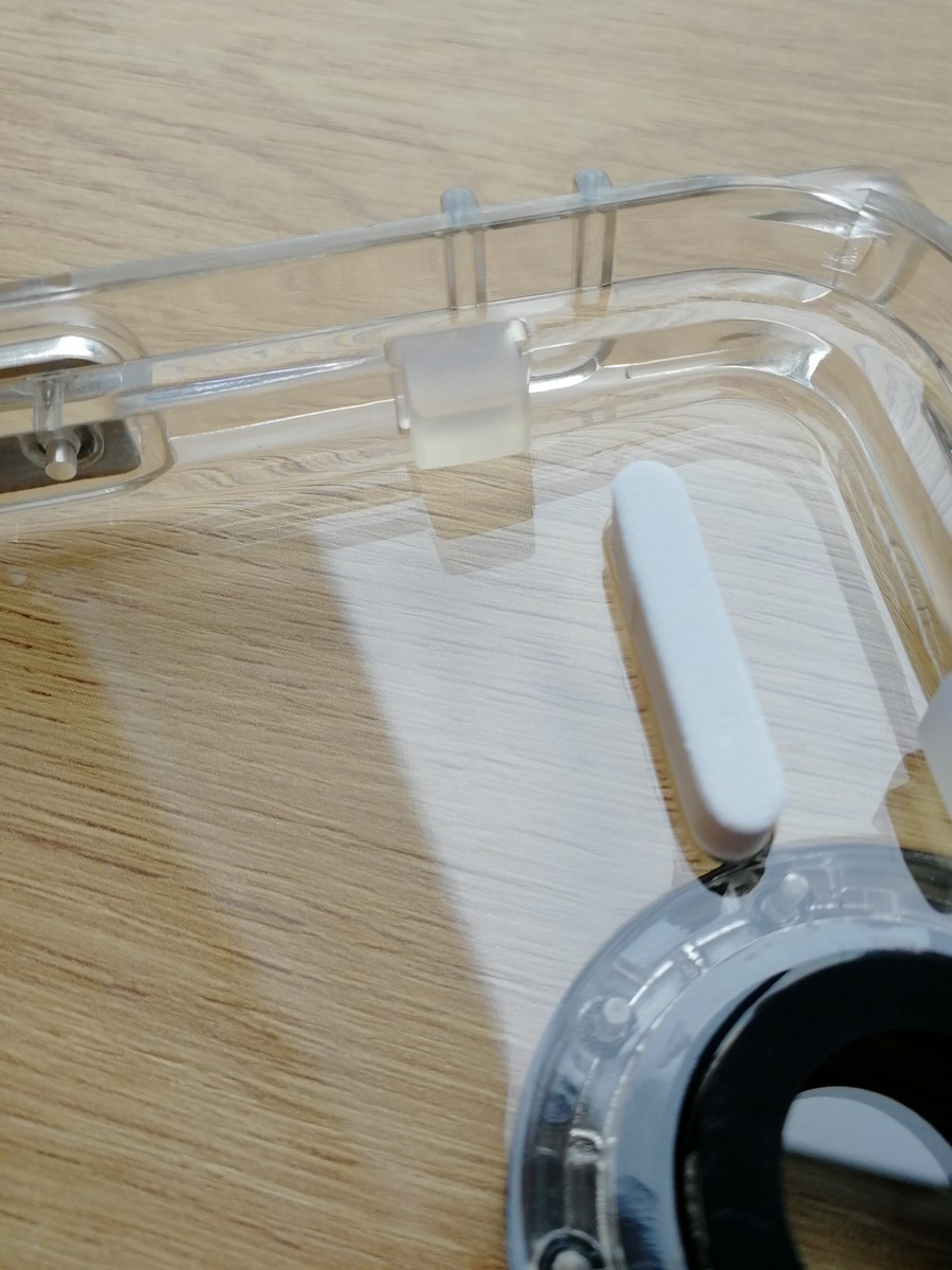 Vodotěsné pouzdro na iPhone 40m - recenze