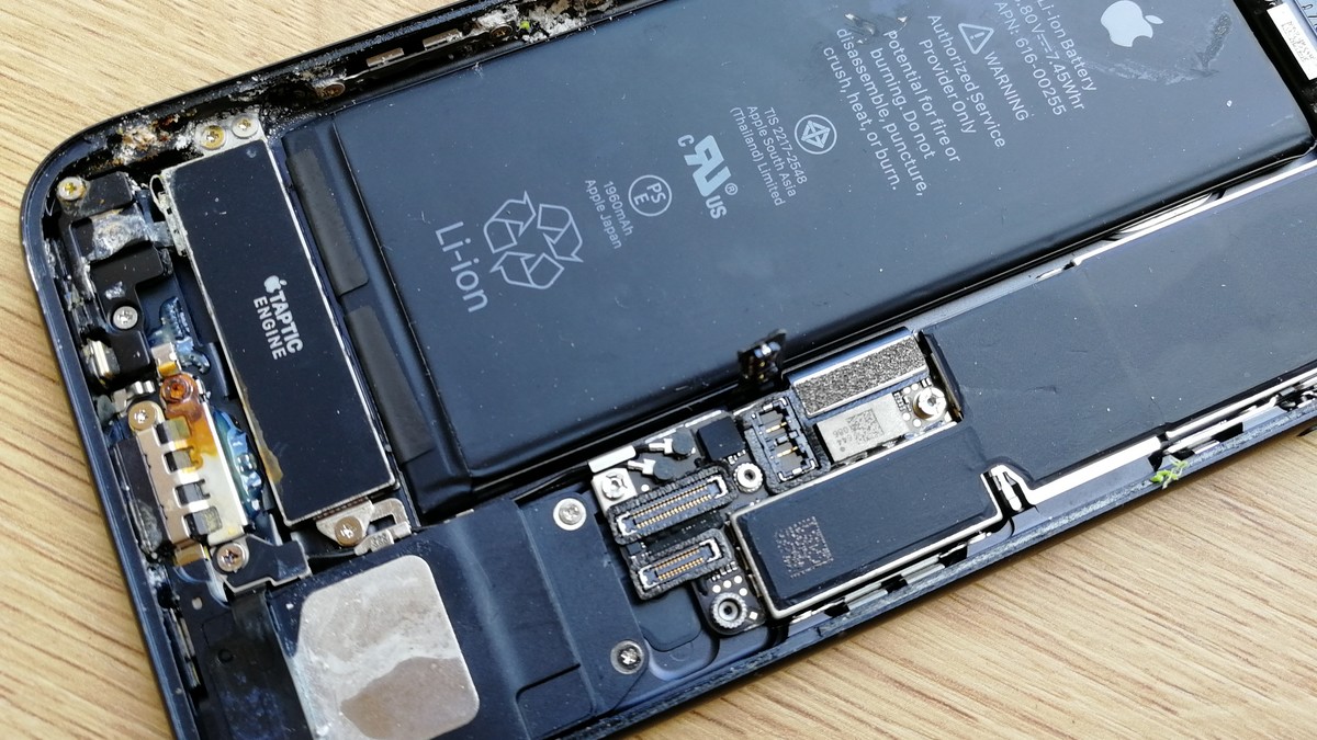 iPhone 7 - vodotěsnost