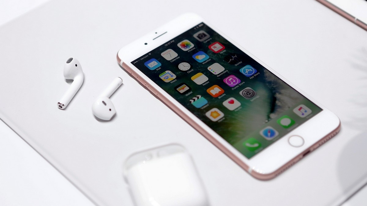 iPhone 7 și 7 Plus - Air Pods