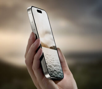iPhone&nbsp;16 přinese mnohem lepší mikrofony pro novou Siri a&nbsp;umělou inteligenci!